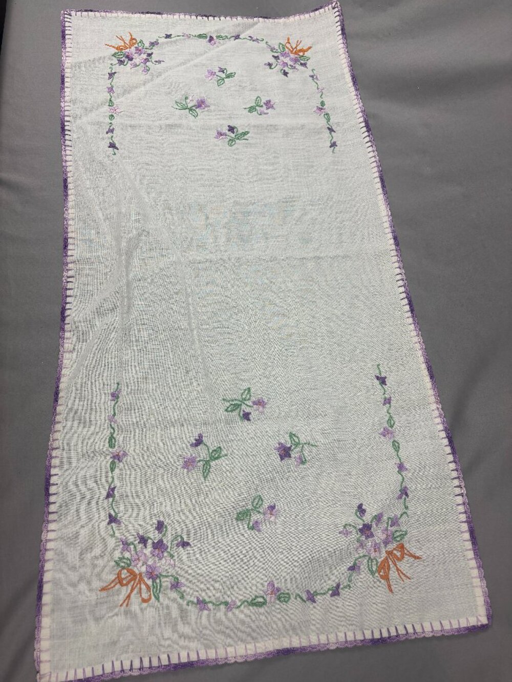 Vintage Hand Embroidered Dresser Scarf 37"x18" Purple Floral Crochet Edge Runner